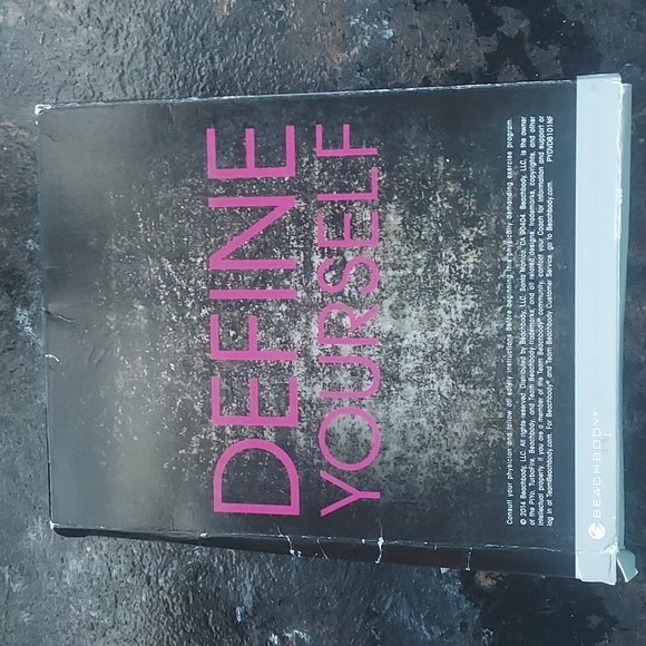 Beachbody Piyo 3 DVD Set with 2 Bonus Dvd's - Picture 2 of 6